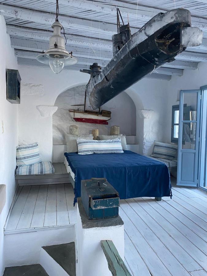 Windhouses Serifos Exterior photo
